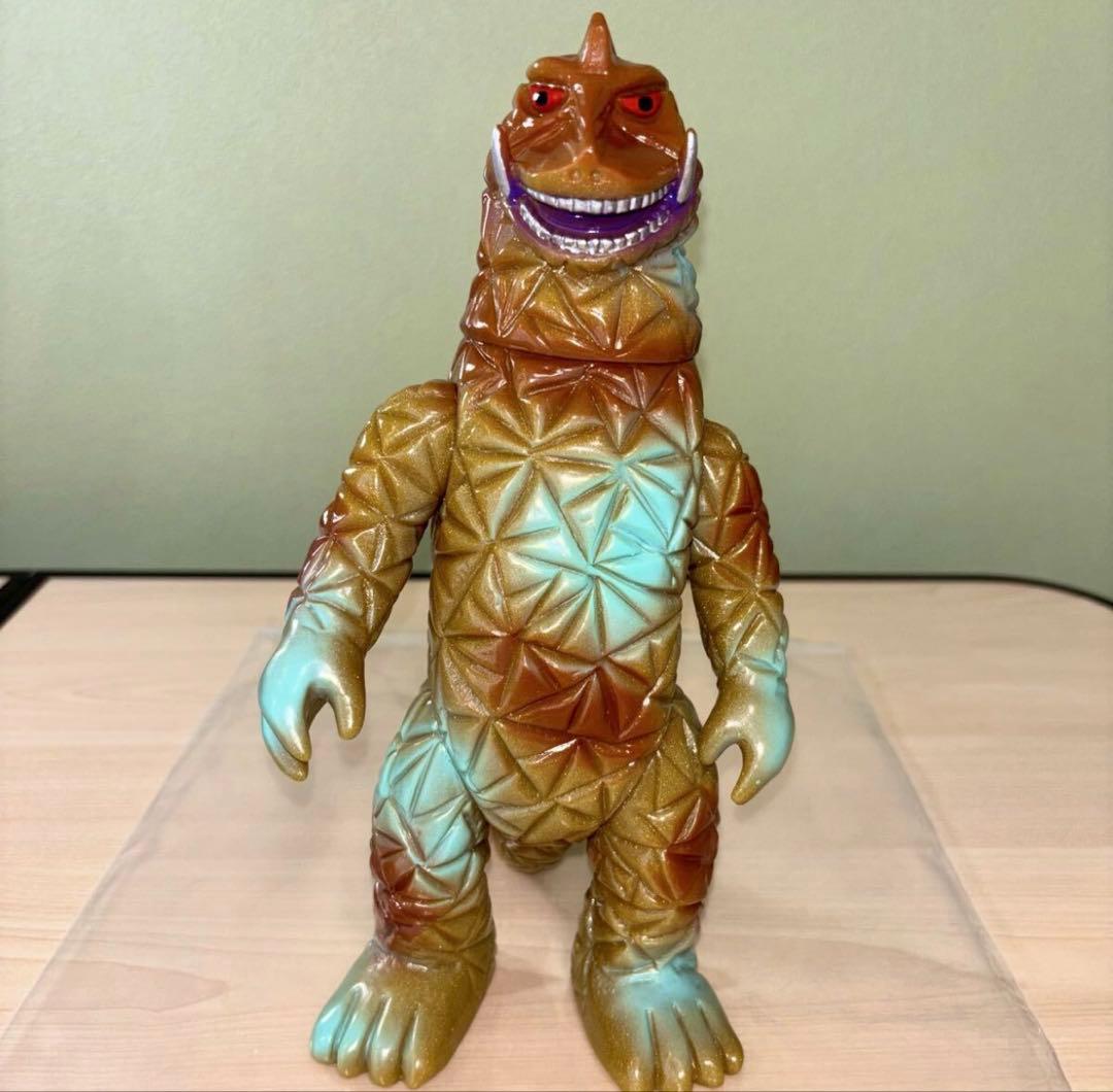 ダイヤ怪獣 TARGET EARTH マーミットソフビ　パチ怪獣 復刻堂