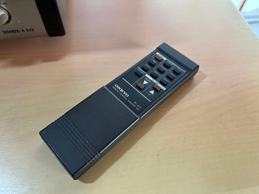 ONKYO(オンキヨー)Integra A-919【通電確認済み／リモコン付き】