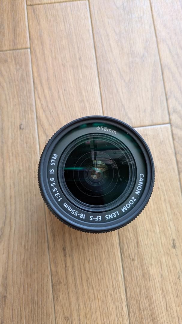 Canon EOS Kiss X8i デジタル一眼レフカメラ