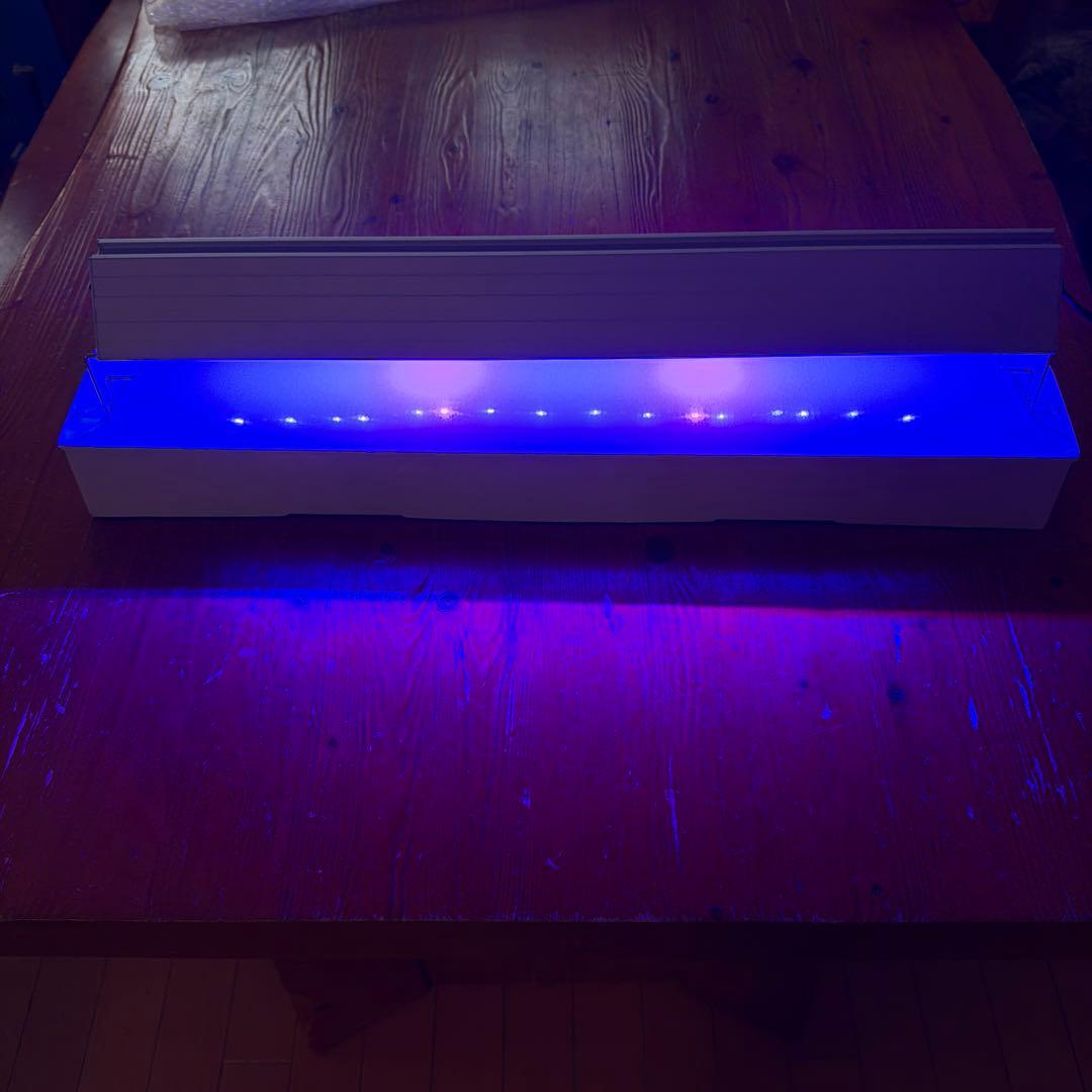 アクロ　トライアングルLED マリン　60cm 24W