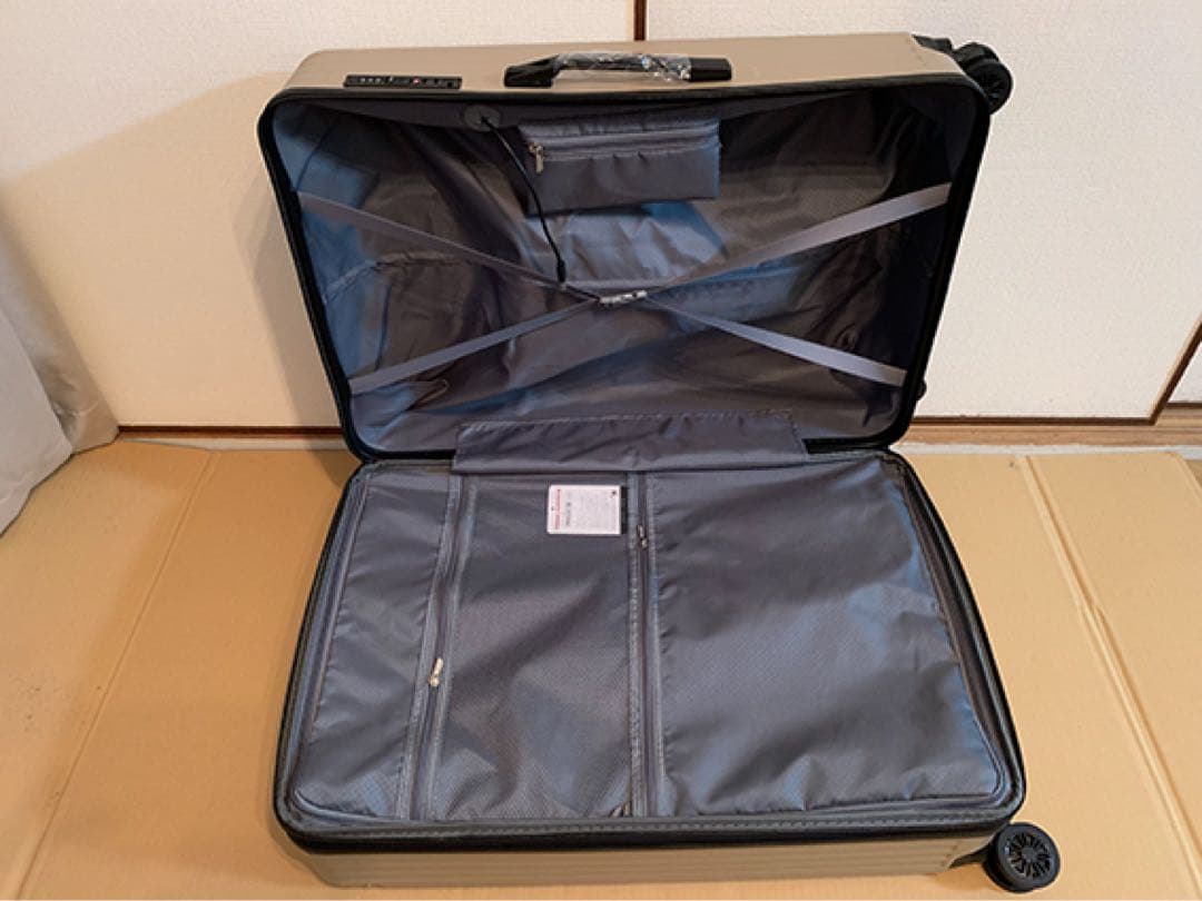 【新品】スーツケース、大型 Lサイズ 、日本企業企画 (色：シャンパンゴールド)