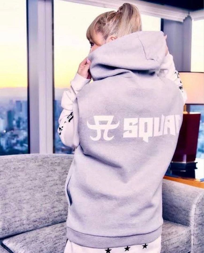 ⭐︎限定SALE⭐︎［新品］「浜崎あゆみ×MIRROR9」 コラボセットアップ（L）