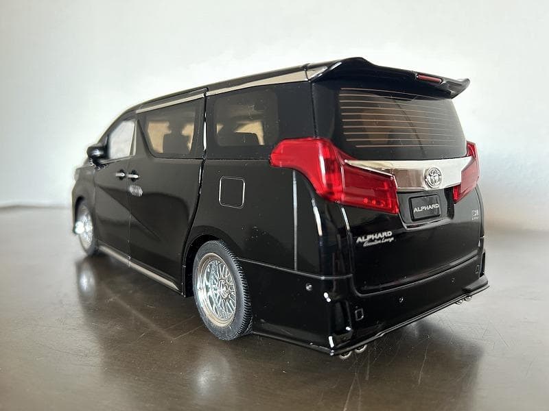 アルファード ハイブリッド ブラック 1/18 エアロ 30系後期 未使用