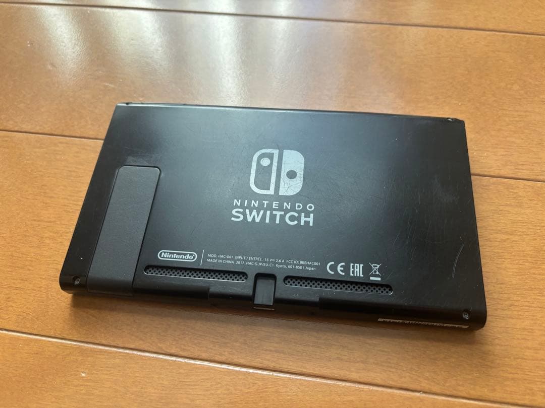 Switch 本体＋ジョイコン