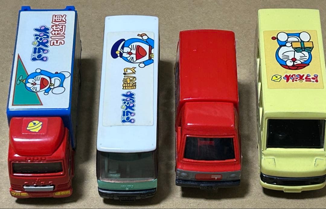 キャラトミカ ドラえもん たべもの販売車セット 運搬車セット 2点セット