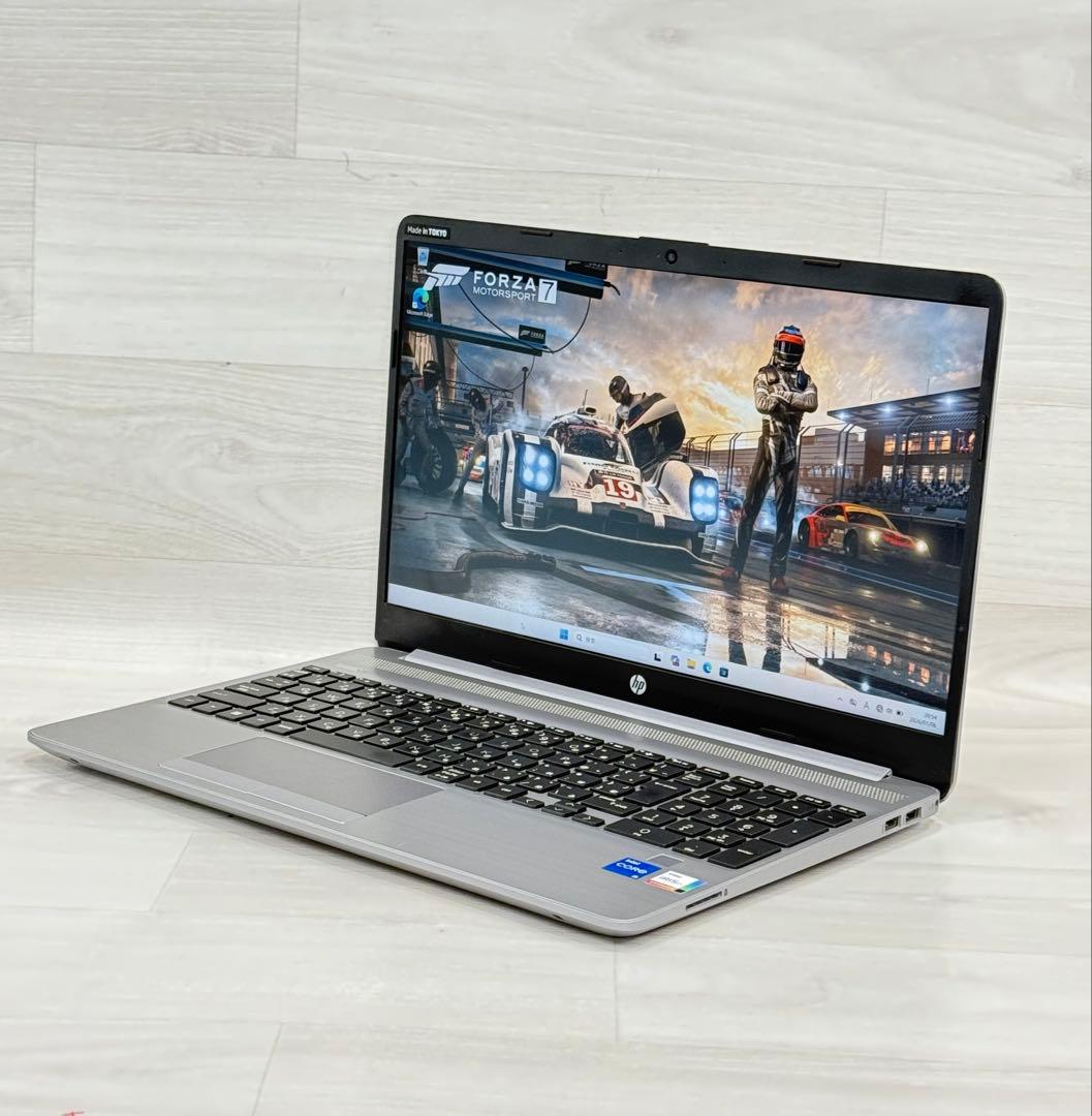11世代hpエイチピーノートPC Core i5/16GB/256GB フルHD