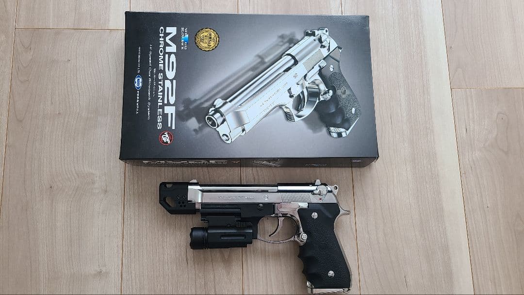 東京マルイ　M92F クロムステンレス ガスガン