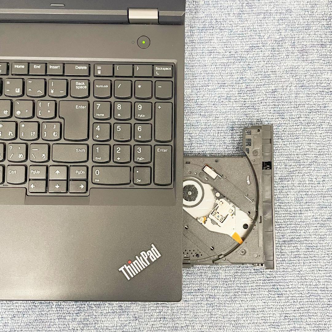 ThinkPadノートパソコン　Windows11オフィス付き　SSD256GB