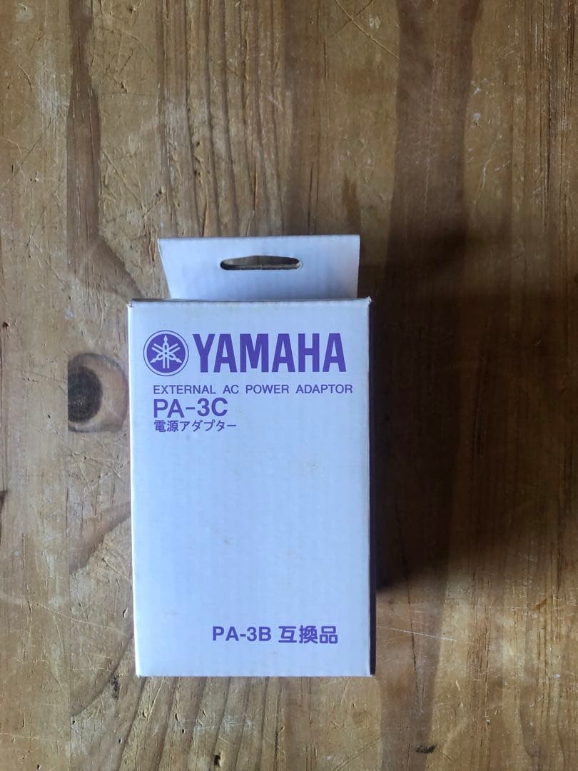 Yamaha PSR-E223 デジタルキーボード + PA-3Cアダプター
