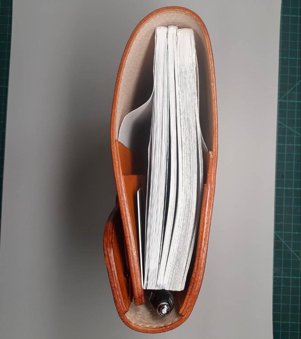 lyricページ オーダーロールペンケース・ノートカバーA5用