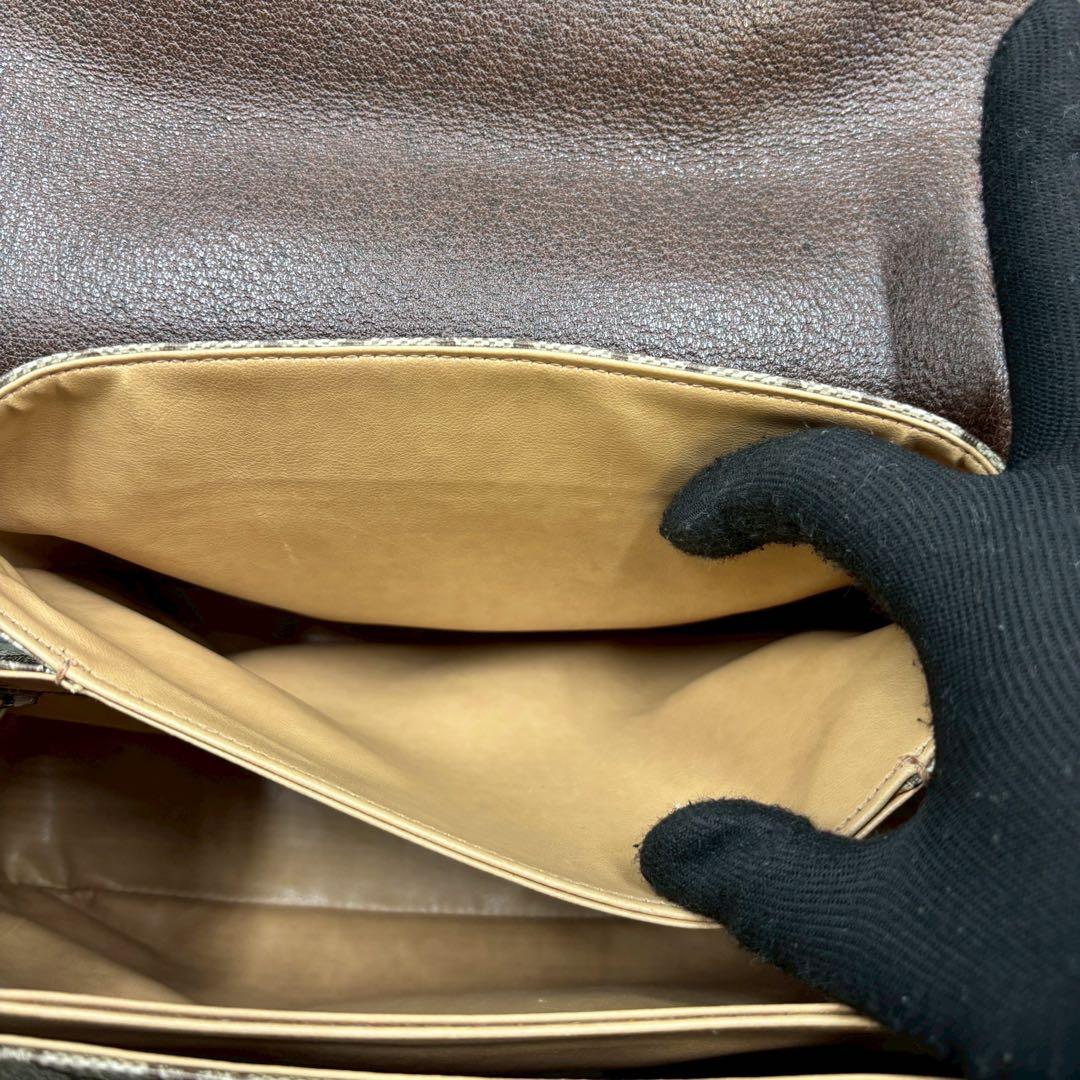 ✨美品✨GUCCI GG ショルダーバッグ ベージュ ブラウン ロゴ 金具