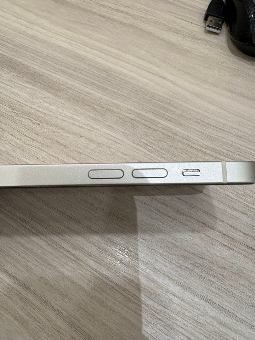 訳あり　iPhone12