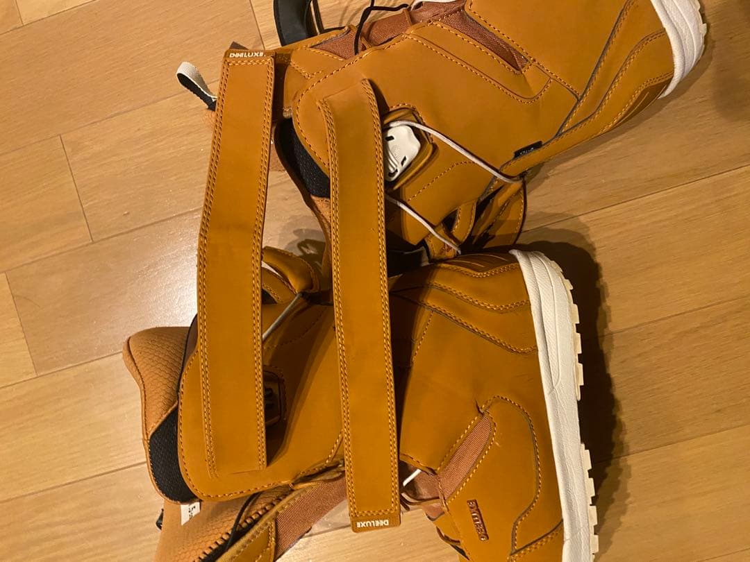 deeluxe ディーラックス　deemon デーモン　ブーツ　バートン