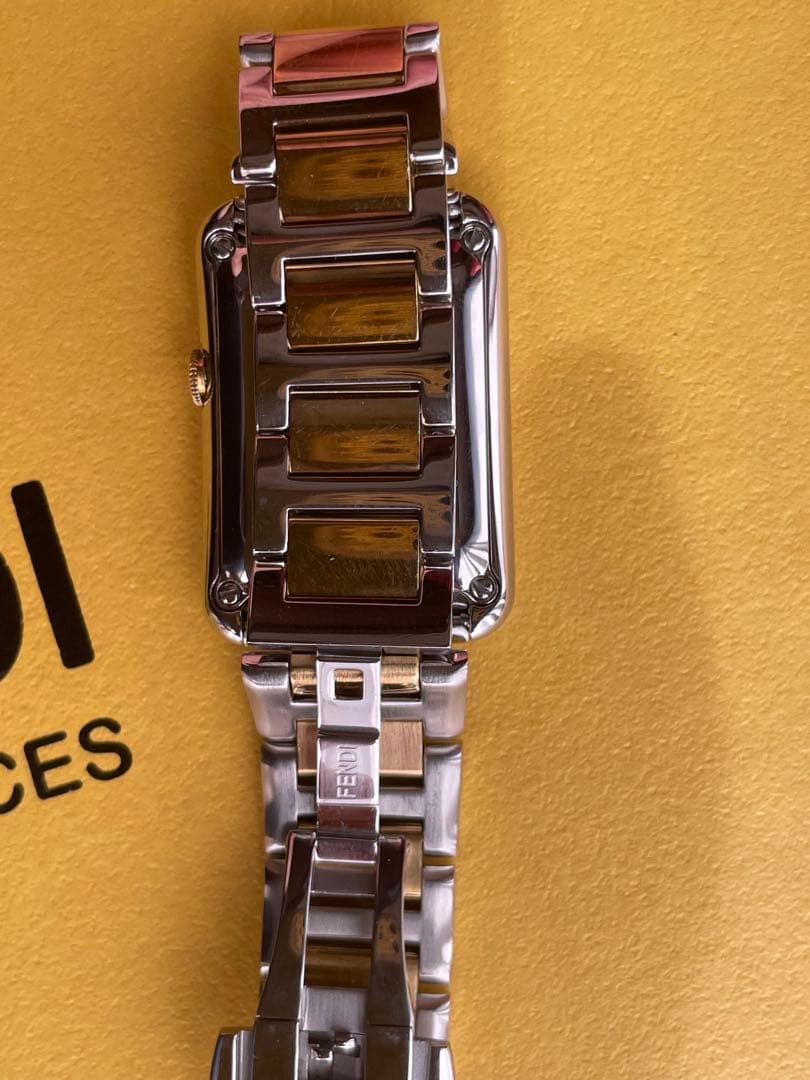 フェンディ時計　正規店購入