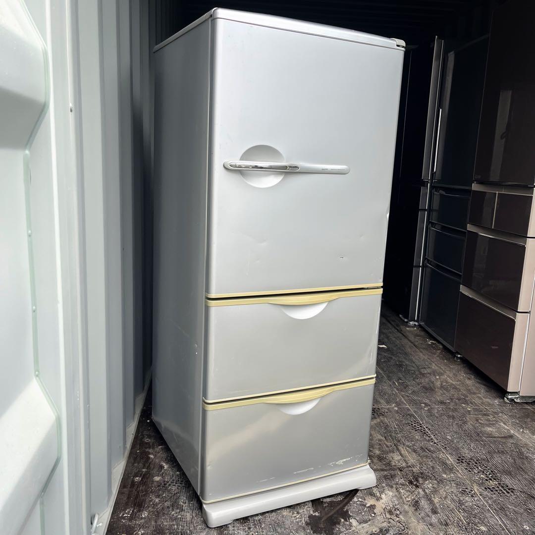 49取付無料！完動品！スタイリッシュシルバーレトロ風3ドア冷蔵庫！洗濯機