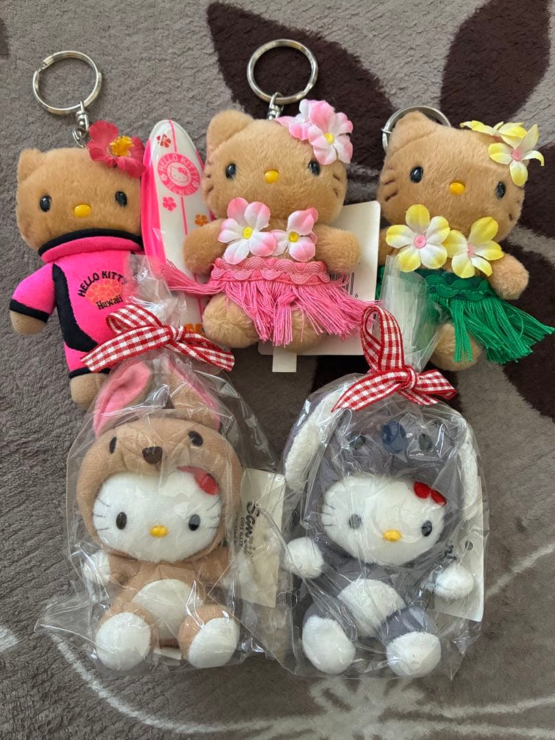 R*1様 ハローキティ ハワイキーホルダー 3個、オーストラリア2個セット