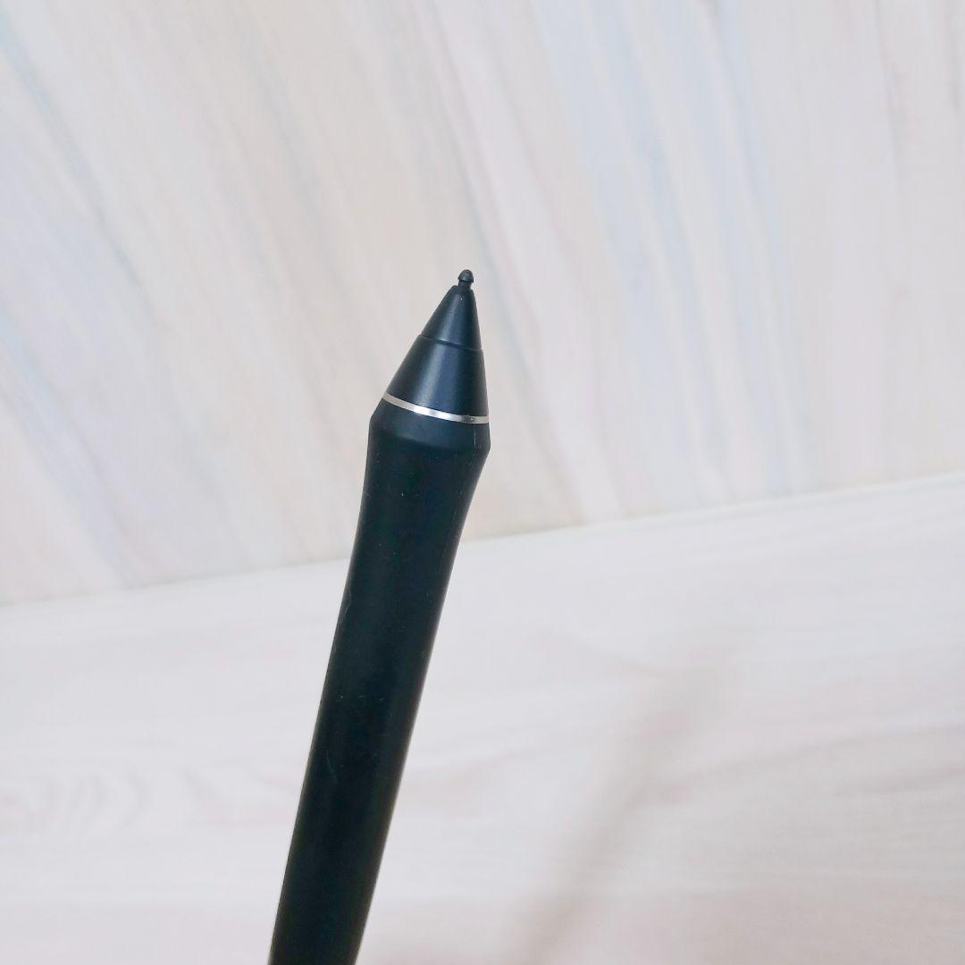 Wacom　Cintiq　22　DTK-2260　液タブ　ペン付　ペンタブレット