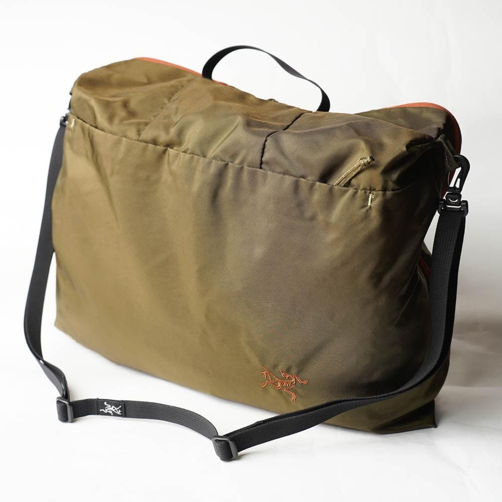 アークテリクス ARC'TERYX　インデックス10 Index カーキ