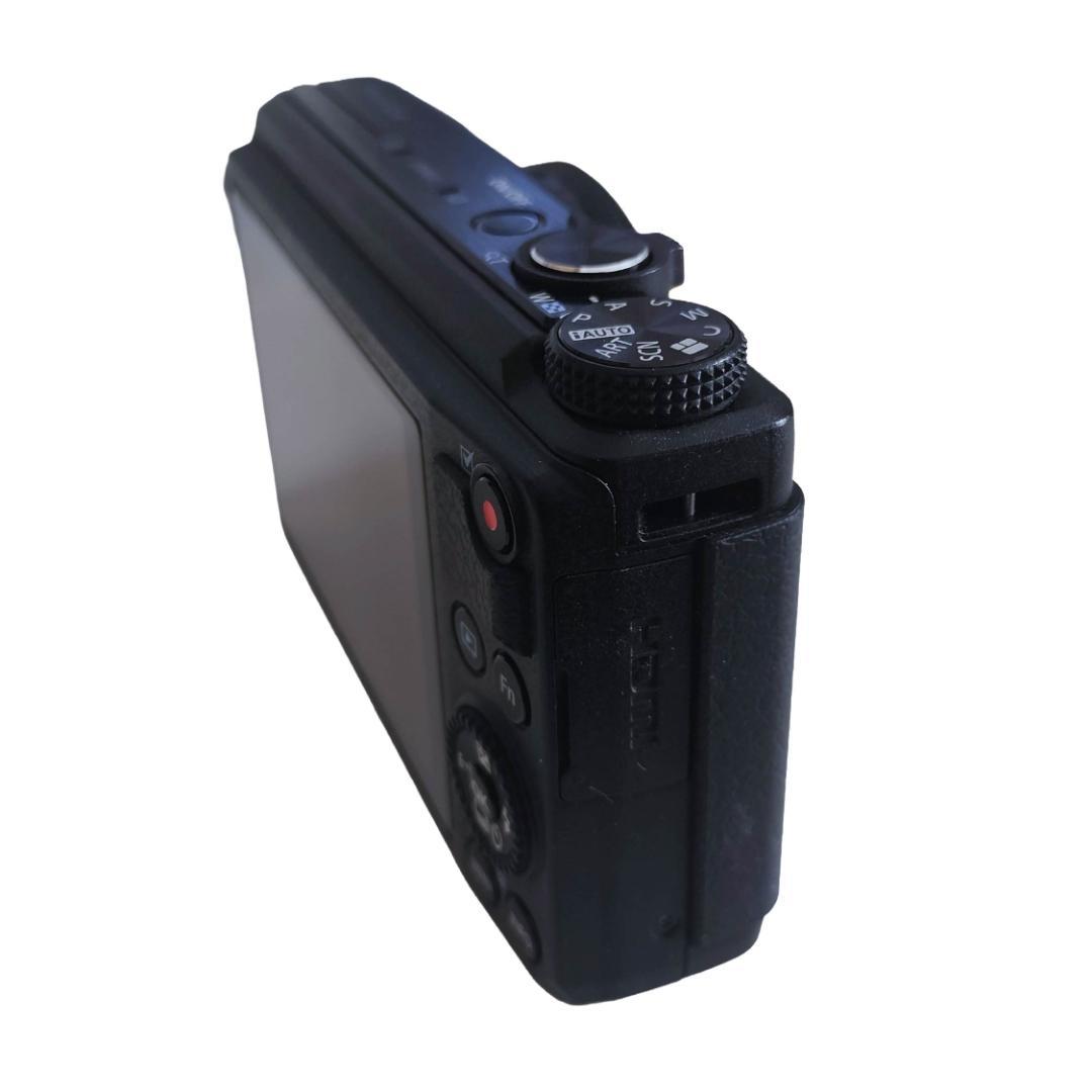 【美品】OLYMPUS XZ-10 デジタルカメラ 動作良好 充電器付き