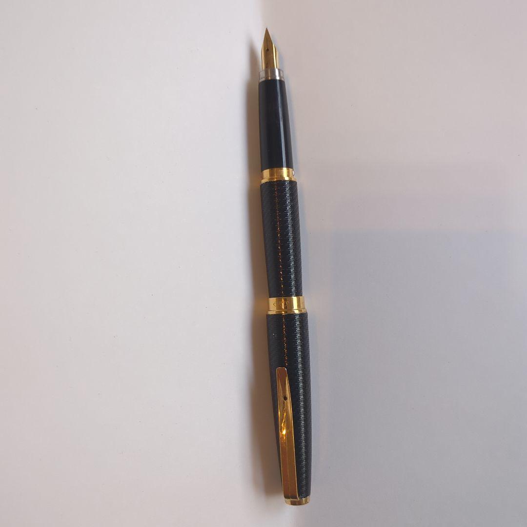 セーラー万年筆　ギャザード　万年筆　廃番　18金　旧コンバータ