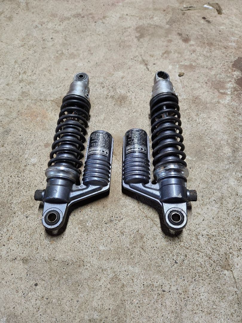 ゼファー400 カワサキ純正 リアサスペンション