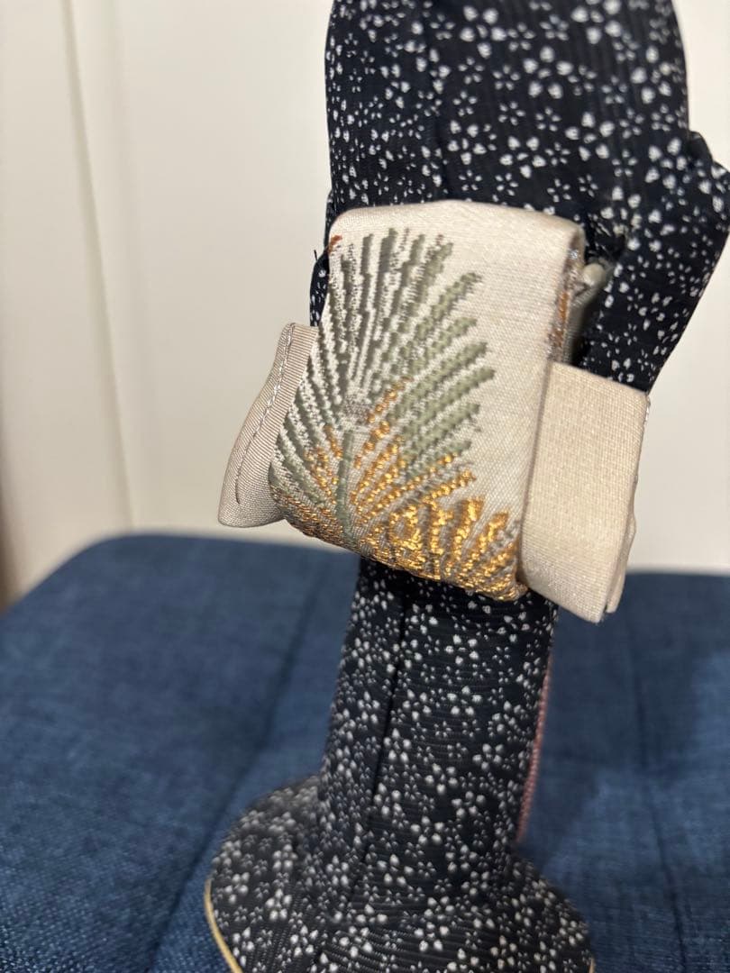 人形作家　片桐　信　人形作品　人間国宝　堀柳女師事