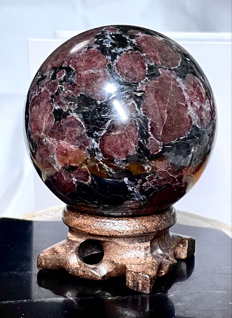 ガーネット インヌーマイト【丸玉●スフィア】台座付き◆天然石◆パワーストーン