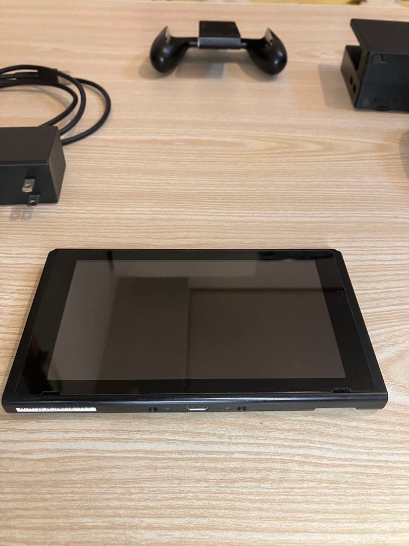 Nintendo Switch 本体と付属品一式『ジャンク』