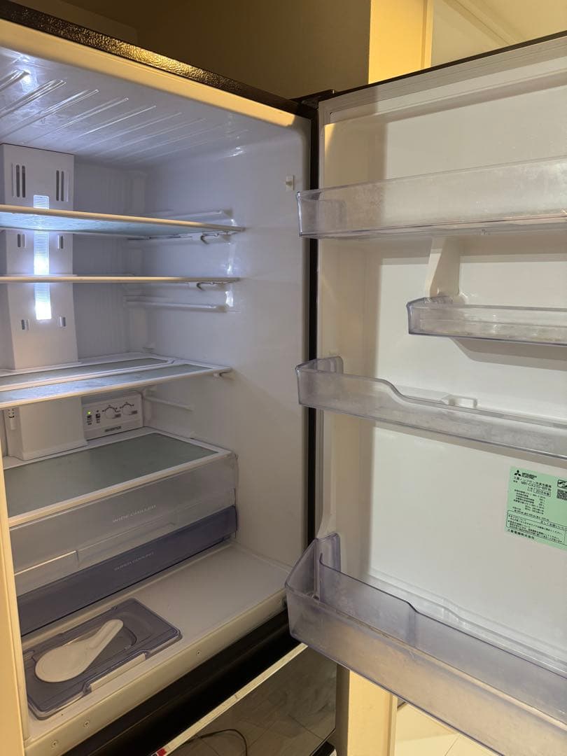 あ*と様 三菱電機 冷蔵庫 365L MR-CX37D-BR 大容量 3ドア 2