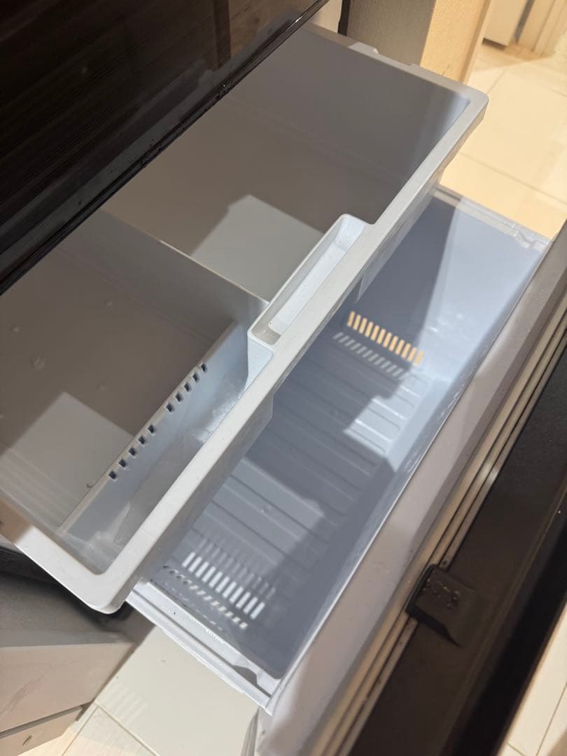 あ*と様 三菱電機 冷蔵庫 365L MR-CX37D-BR 大容量 3ドア 2