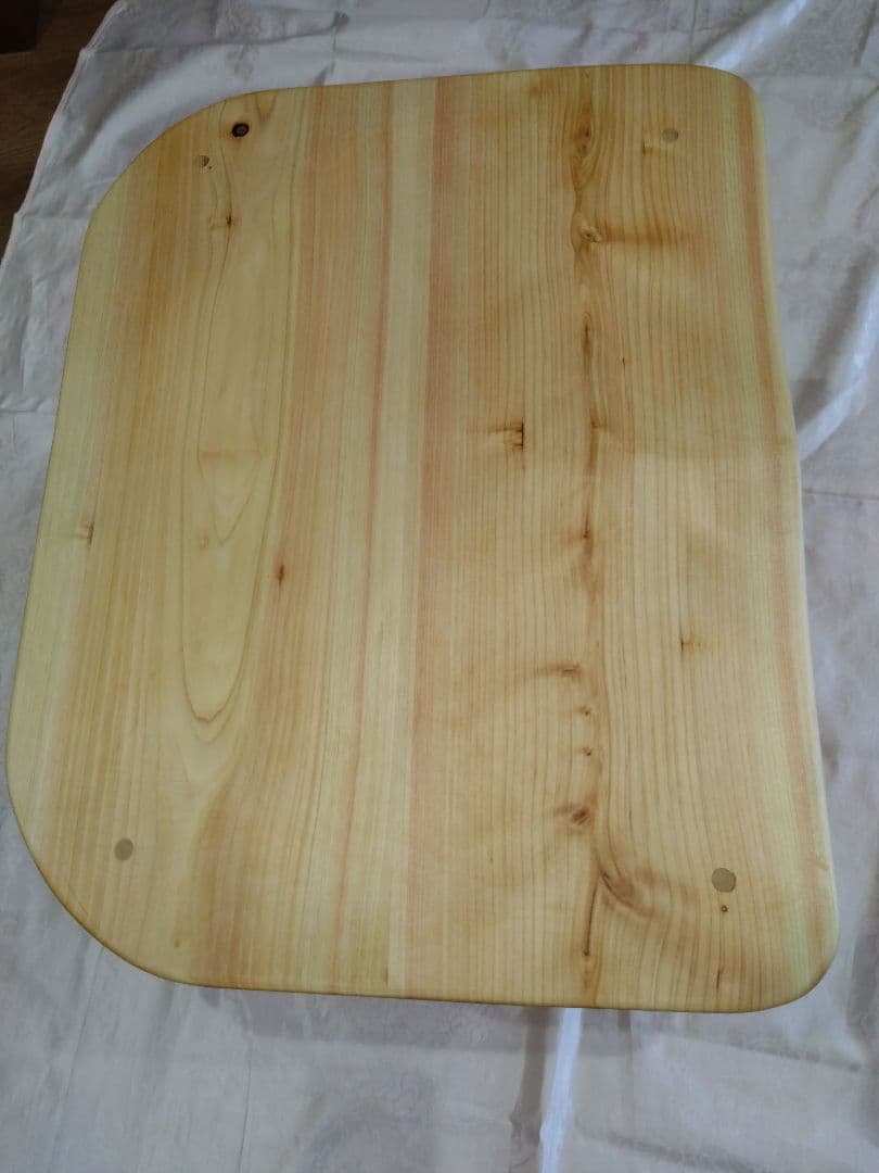 杉板のテーブル・檜の椅子セット　ねこさんになります❕