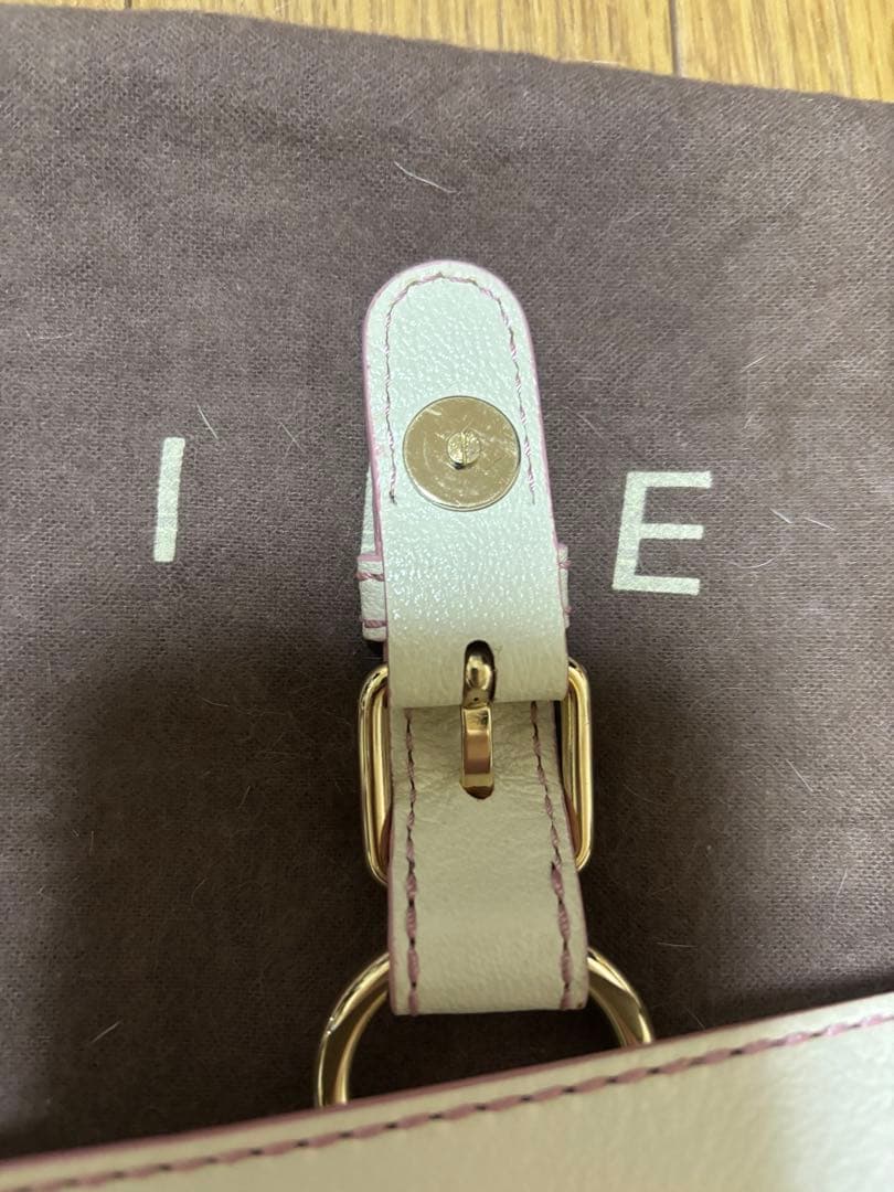 ベ*ン様 セリーヌ ハンドバッグ ピンク　ラビットファー