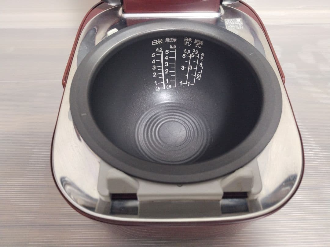 東芝　真空圧力IH炊飯器(保温釜)　5.5合