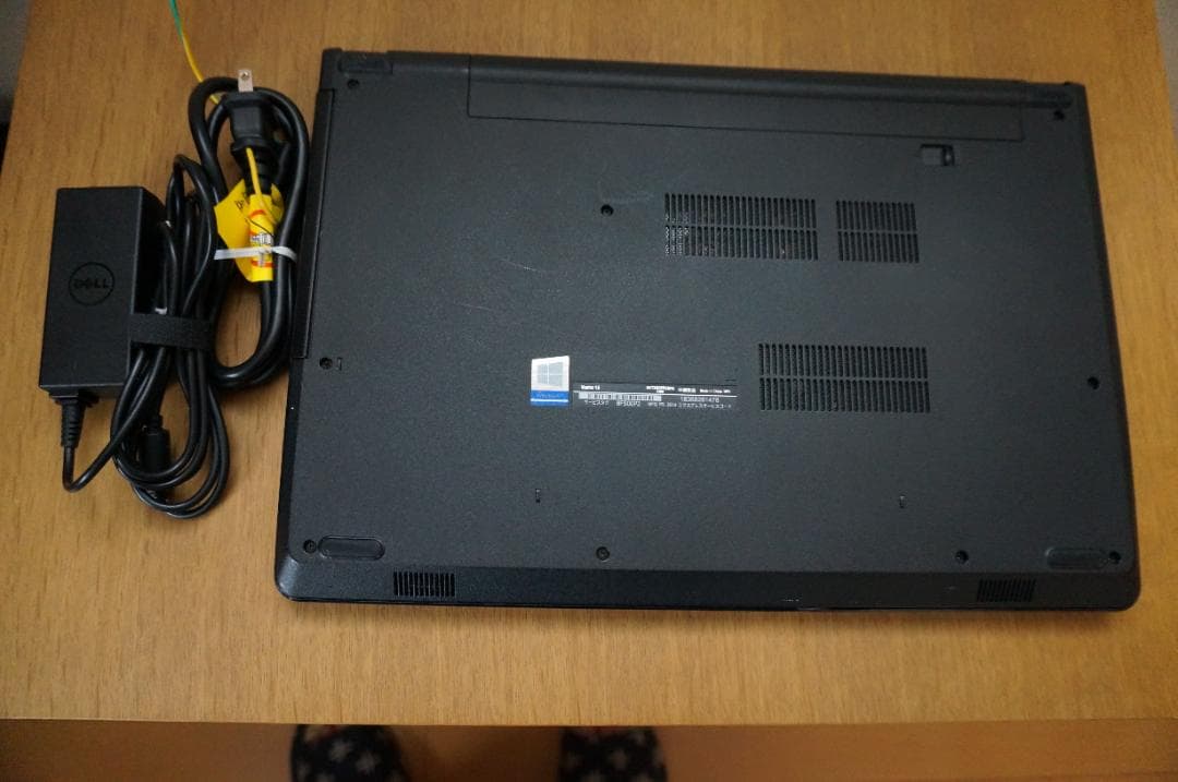 DELL windows11 Vostro15 15.6インチ i5 8世代