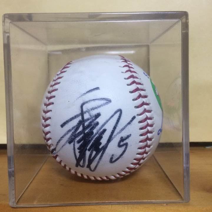 元西武ライオンズ和田一浩直筆サインボール