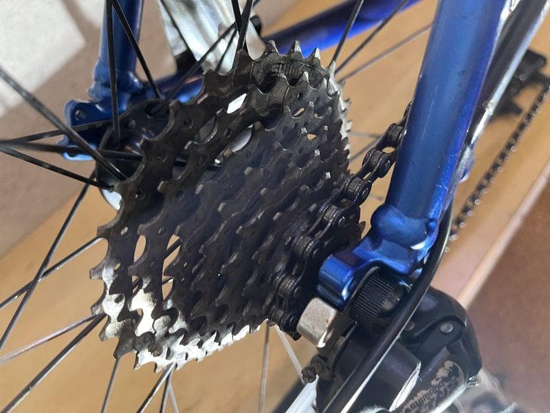 GIANT ESCAPE R3 クロスバイク sizeM　ブルーカラー