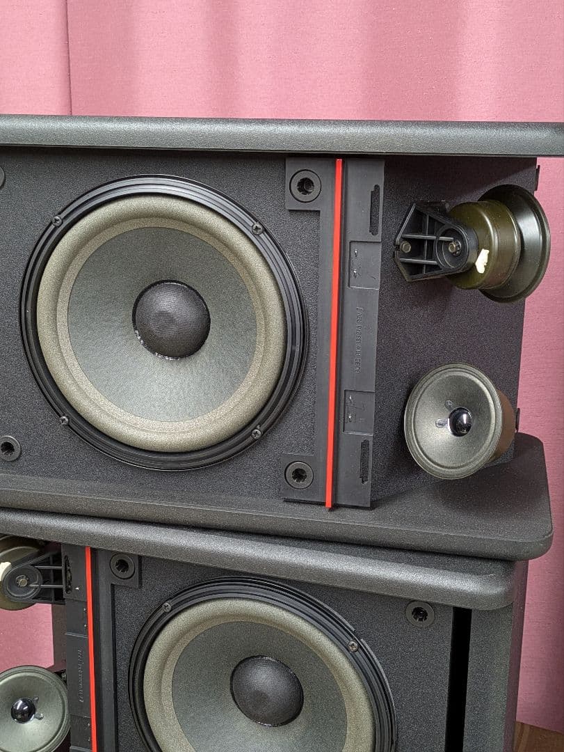 スピーカー・ウーファー BOSE301-AVM