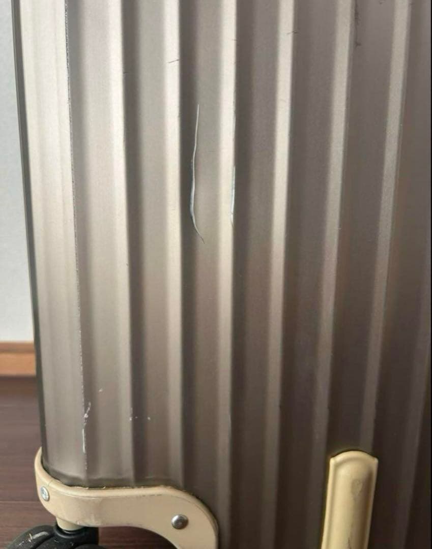 RIMOWA アルミニウム キャリーケース