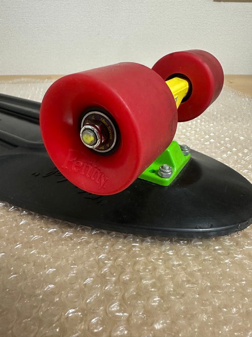 早い者勝ち ペニースケートボード ブラック ラスタカラー 27inch