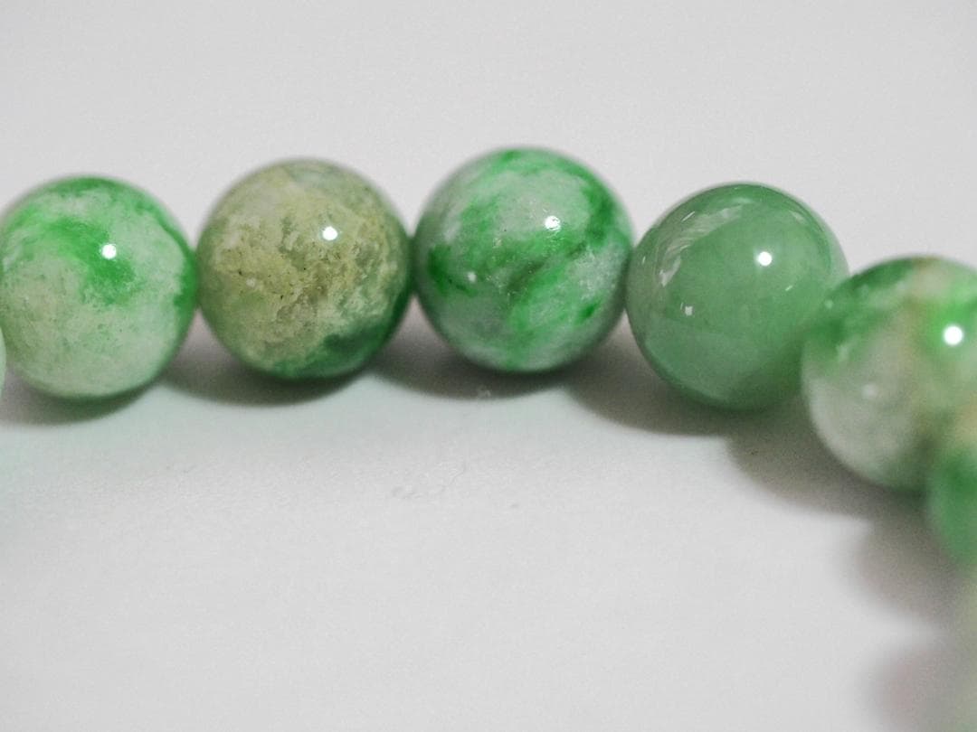 糸魚川翡翠　ブレスレット　天然無処理ヒスイ