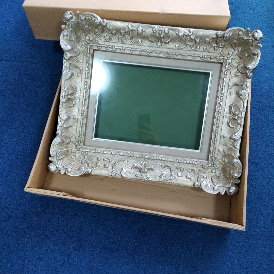 ヴィンテージ　大きな装飾写真額縁約54.5cm✕46.5cm✕9cm