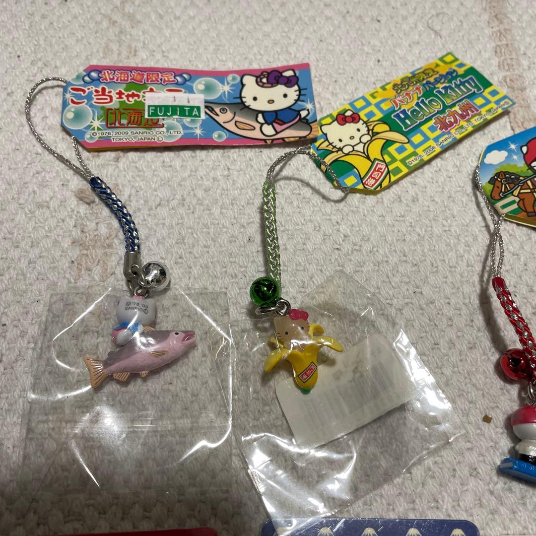 超レア　ハローキティ ご当地ストラップセット 多数（33点）