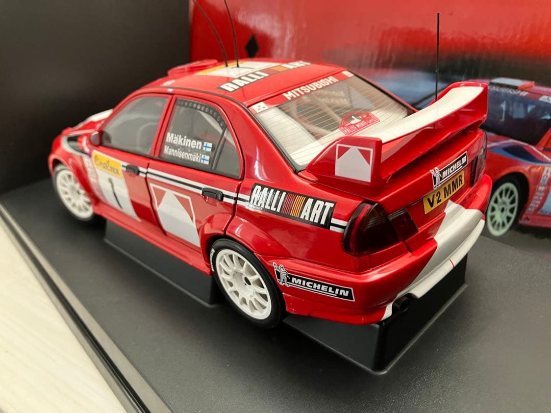 1/18 オートアート AUTOart 三菱 ランサーエボリューションWRC