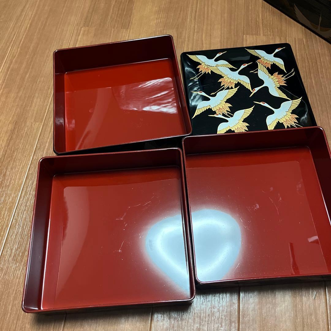 重箱 鶴と扇の装飾、3個セット
