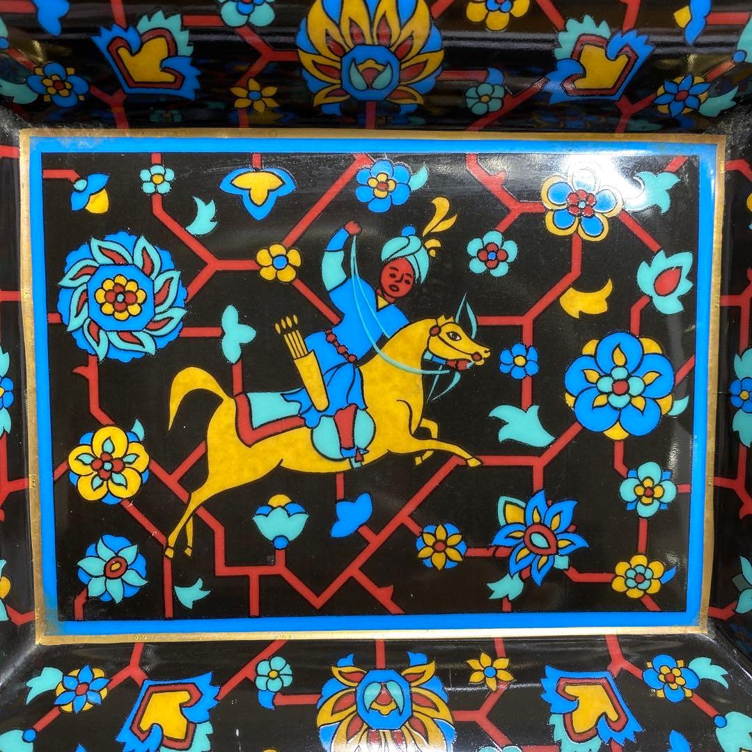 エルメス　金彩　黒地馬アッシュトレイ　トヒオ　東里7-1210☆1F