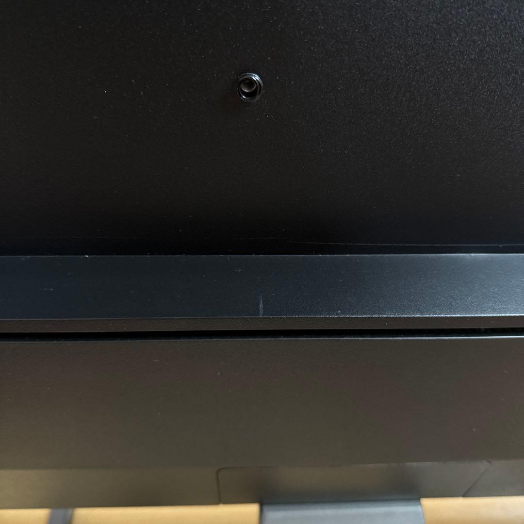 ASUS VA32UQ 4K 31.5インチモニタ