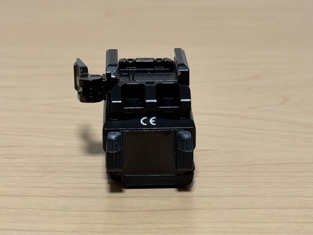 【美品】OLIGHT BALDR S 充電式 タクティカルライト