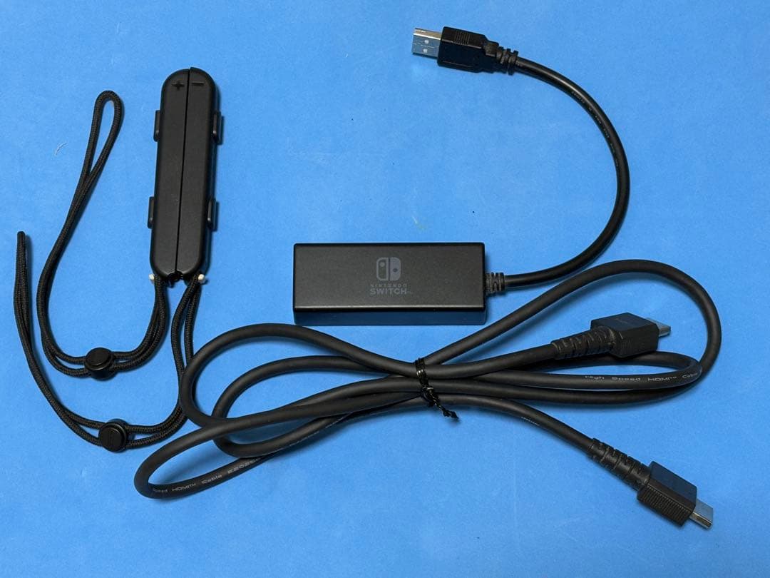 【初期化、動作確認済】Nintendo Switch 本体 プロコン ケース付き