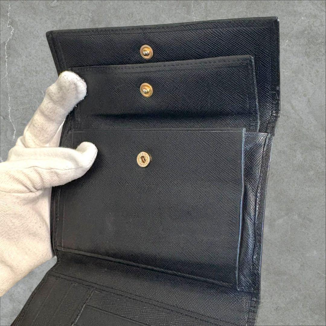 美品✨ PRADA プラダ 三つ折り財布 サフィアーノ ブラック 黒