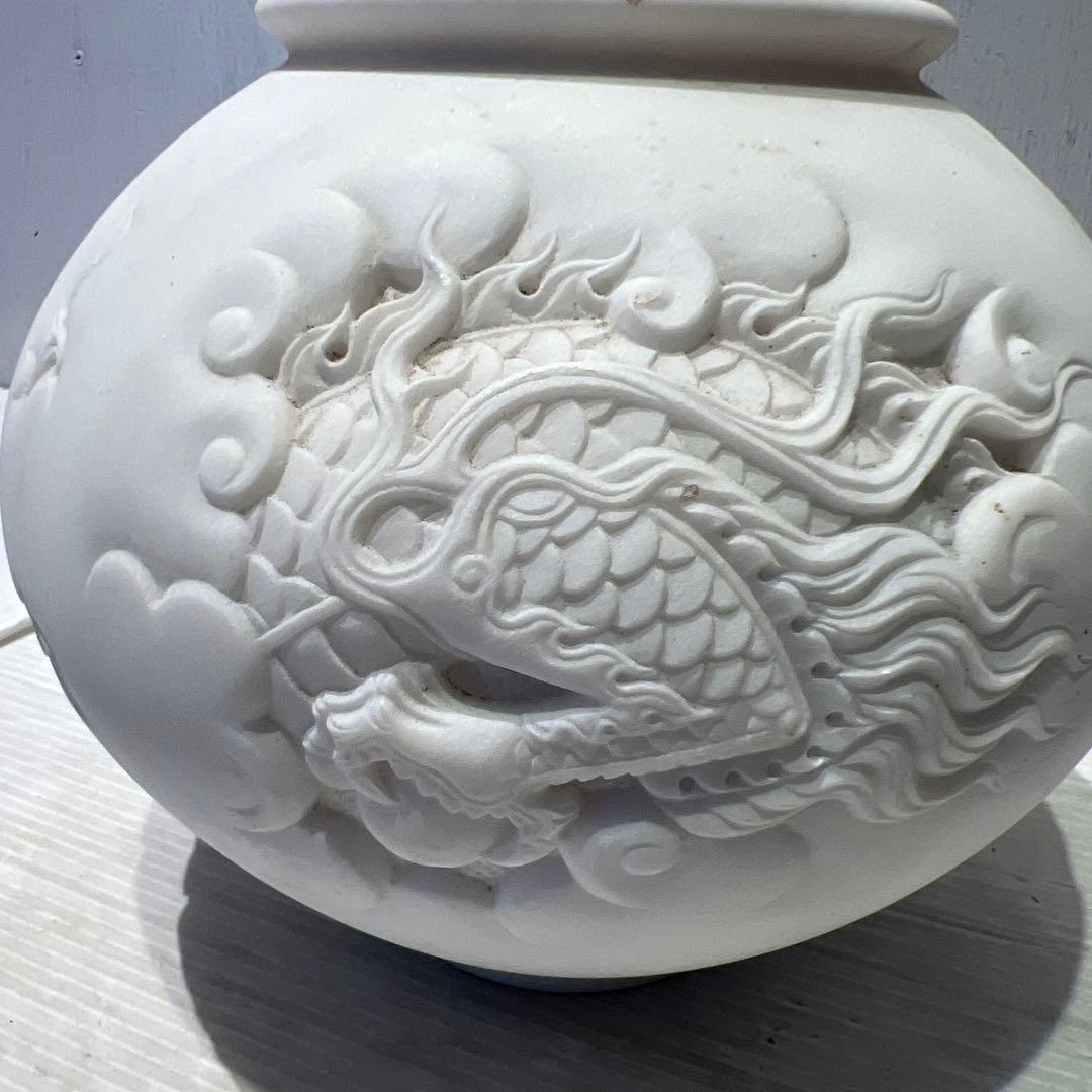 白　大理石　ドラゴン　彫刻　オブジェ　花器　壺　インテリア　希少
